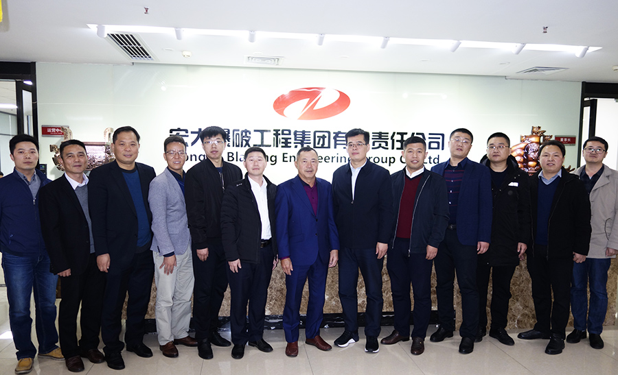 会宝岭1.jpg 会宝岭1.jpg